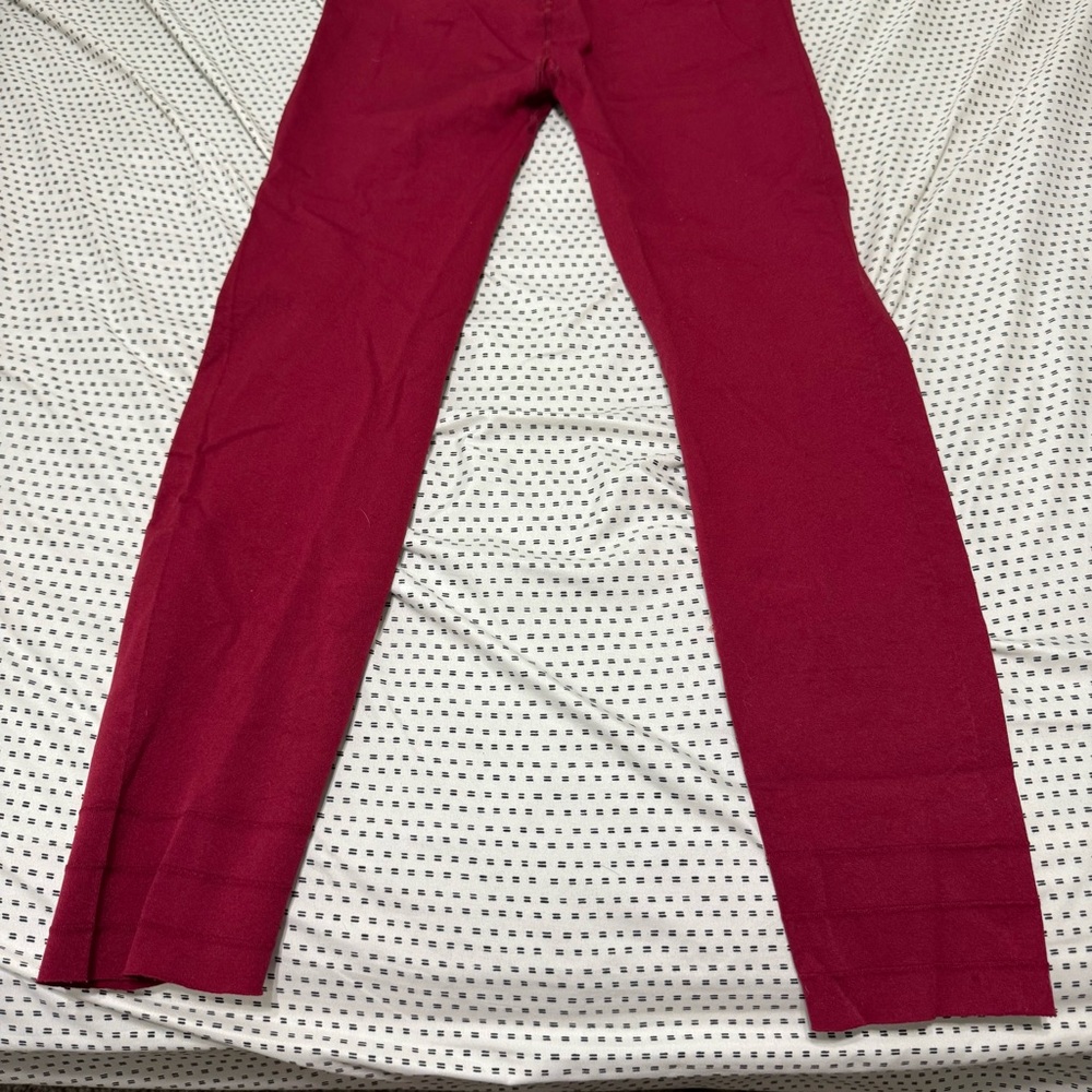 Sculptknit by Fabletics RedLeggings - Picture 4 of 8